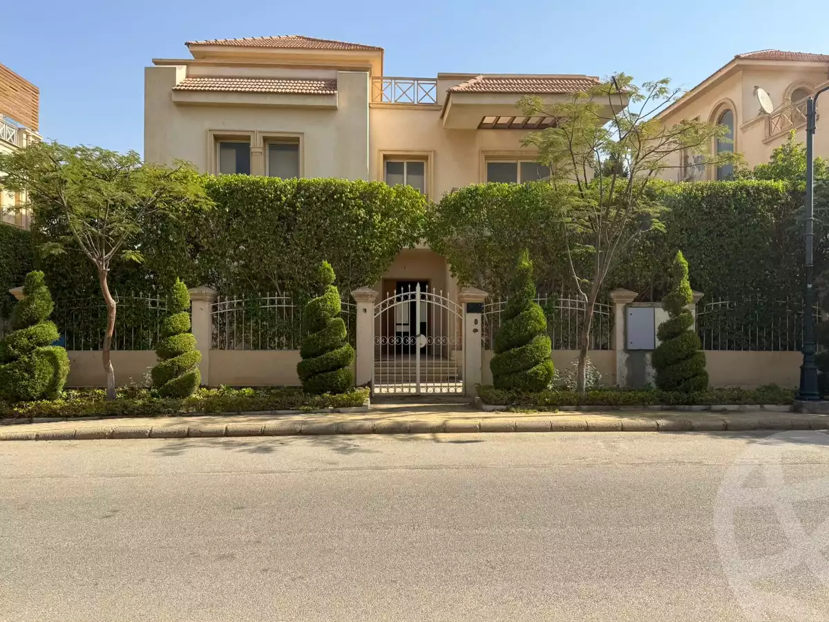 https://aqarmap.com.eg/ar/listing/6573309-for-sale-cairo-el-sheikh-zayed-city-compounds-greens