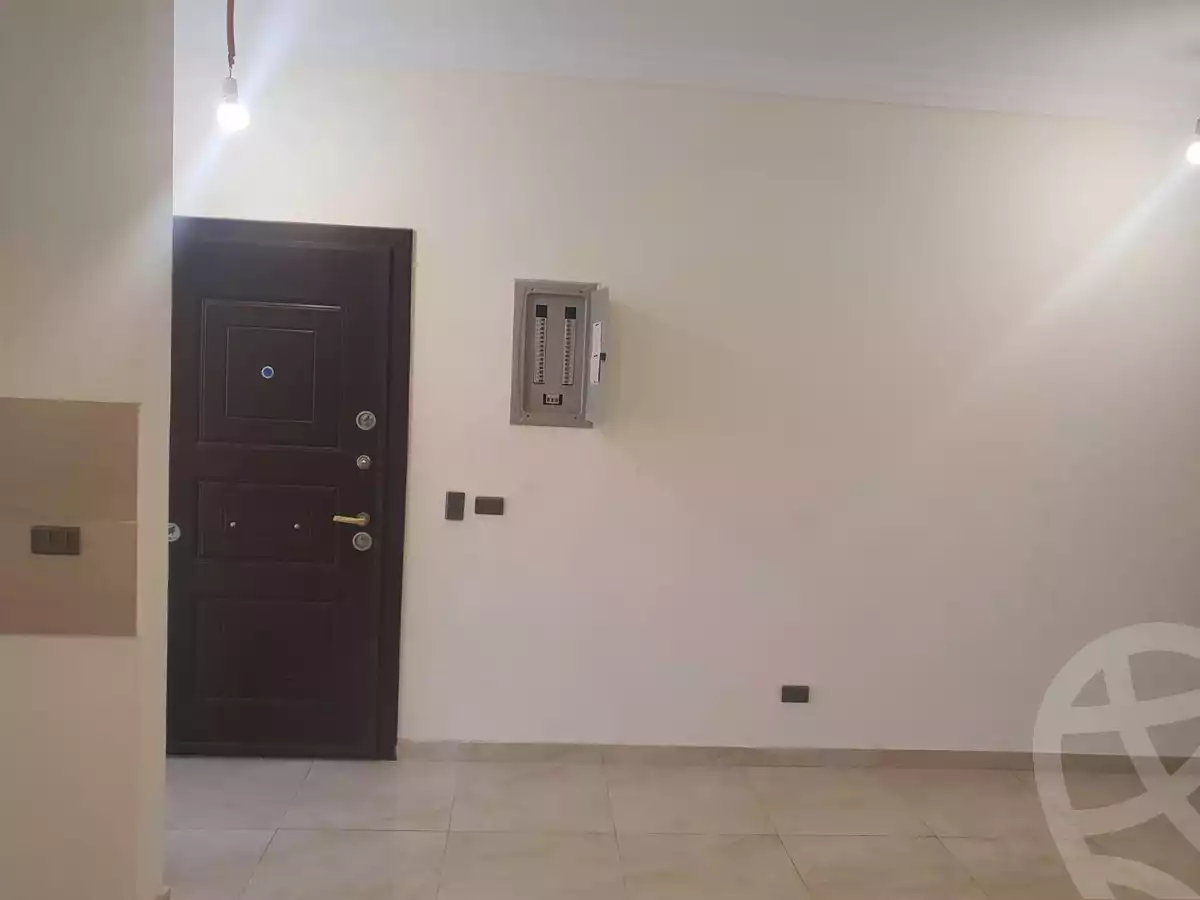 https://aqarmap.com.eg/ar/listing/6573314-for-rent-cairo-new-cairo-ganob-el-akadamiya-south-academy-a-zaid-ebn-haretha-st