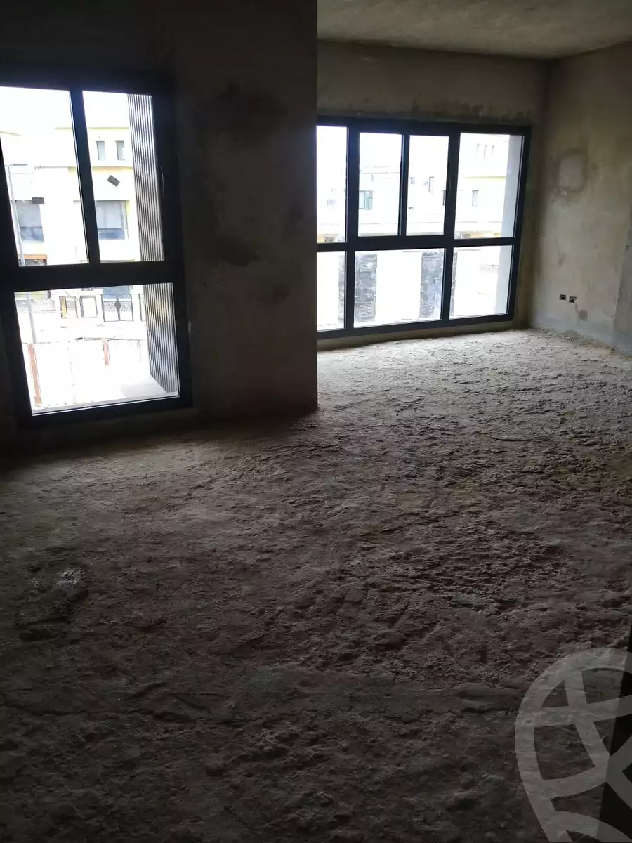 https://aqarmap.com.eg/en/listing/6573667-for-sale-cairo-new-cairo-compounds-villette-kmbwnd-sky-kwndwz-swdyk-villette