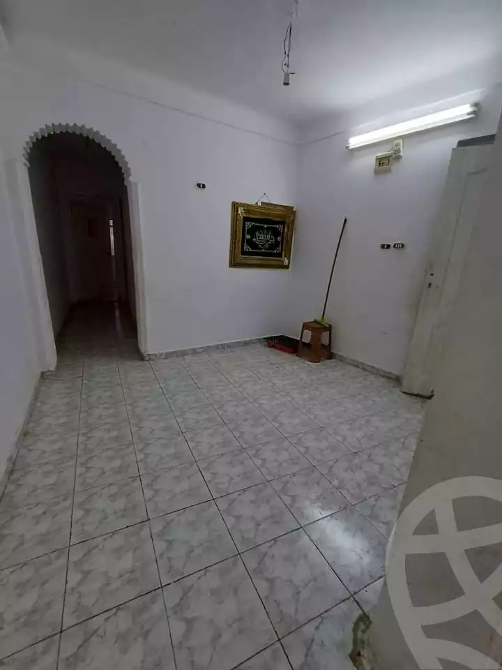 https://aqarmap.com.eg/ar/listing/6574141-for-rent-alexandria-sydy-bshr-sydy-bshr-bhry-gamal-abd-el-nasir-st