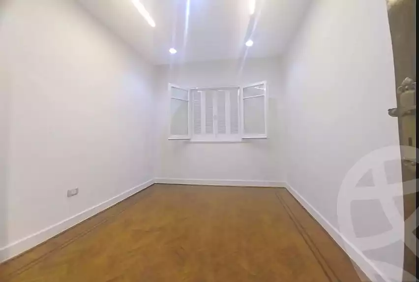 https://aqarmap.com.eg/ar/listing/6574387-for-sale-alexandria-miami