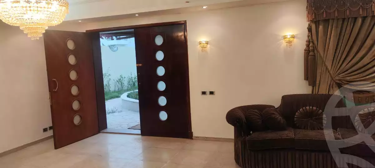 https://aqarmap.com.eg/ar/listing/6574796-for-rent-cairo-new-cairo-ganob-el-akadamiya-south-academy-a-zaid-ebn-haretha-st