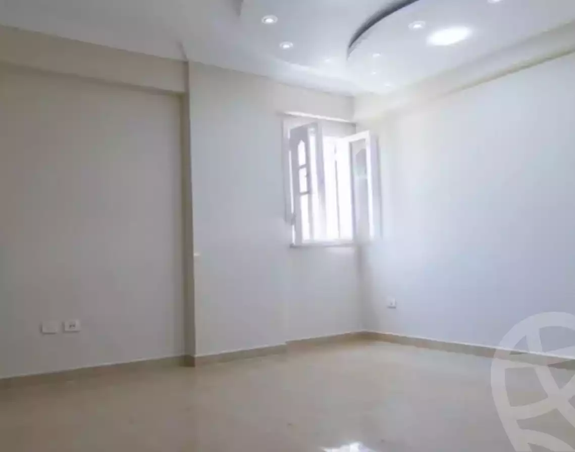 https://aqarmap.com.eg/en/listing/6575390-for-sale-alexandria-camp-cesar-port-said-street