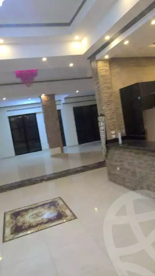 https://aqarmap.com.eg/ar/listing/6577419-for-sale-cairo-new-cairo-el-ahyaa-first-neighborhood-street-1