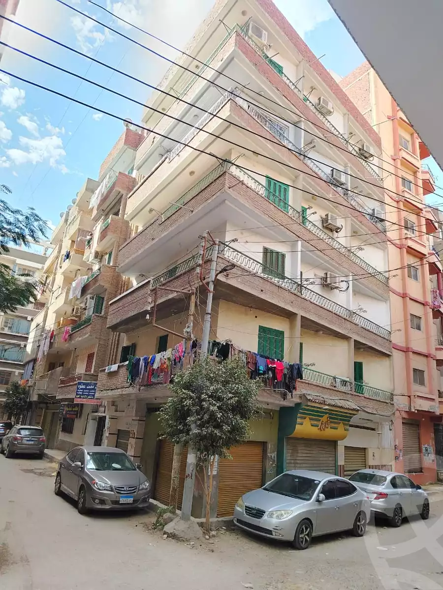 https://aqarmap.com.eg/en/listing/6578598-for-sale-sharqia-zagazig-zagazig-city-abd-el-aziz-st