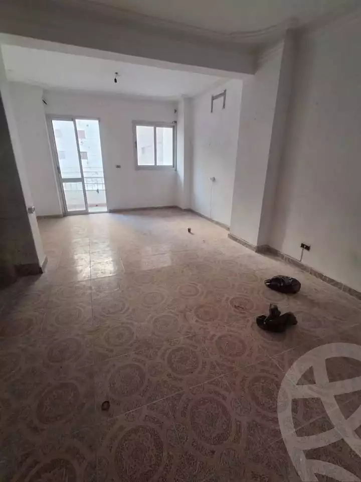 https://aqarmap.com.eg/en/listing/6579601-for-sale-alexandria-l-jmy-lbytsh-ibrahim-othman-st