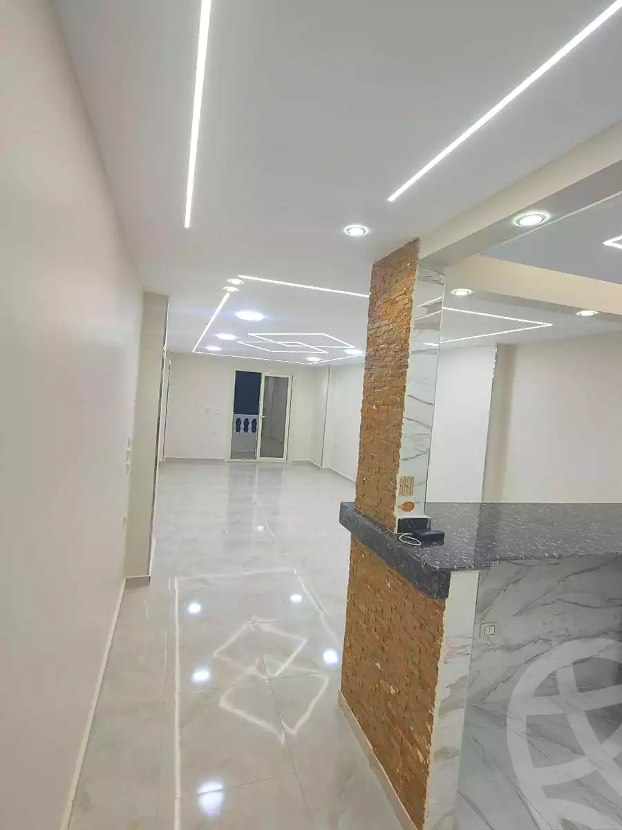 https://aqarmap.com.eg/ar/listing/6579910-for-rent-cairo-helwan-ahmed-enci-st