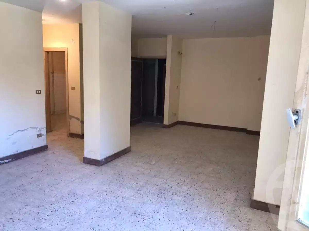 https://aqarmap.com.eg/ar/listing/6580183-for-sale-alexandria-lm-mwr-lm-mwr-lshty-kornesh-el-maamoura-st