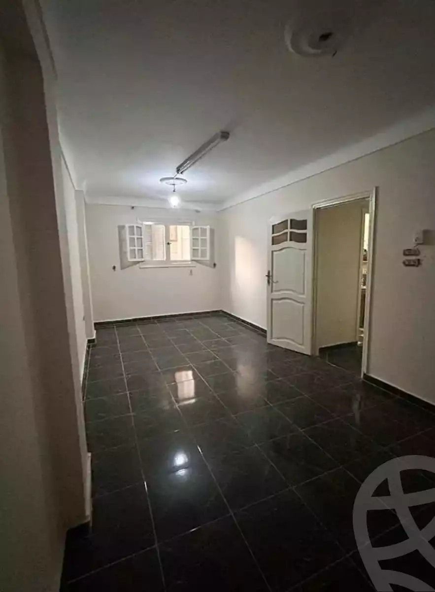 https://aqarmap.com.eg/en/listing/6580648-for-sale-alexandria-lsywf-el-falki