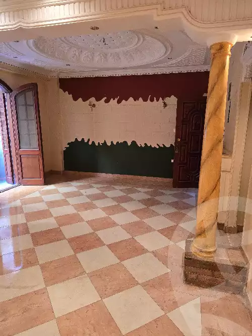 https://aqarmap.com.eg/en/listing/6578569-for-rent-monufia-shibin-el-kom-shebeen-el-kom-city-paris-st