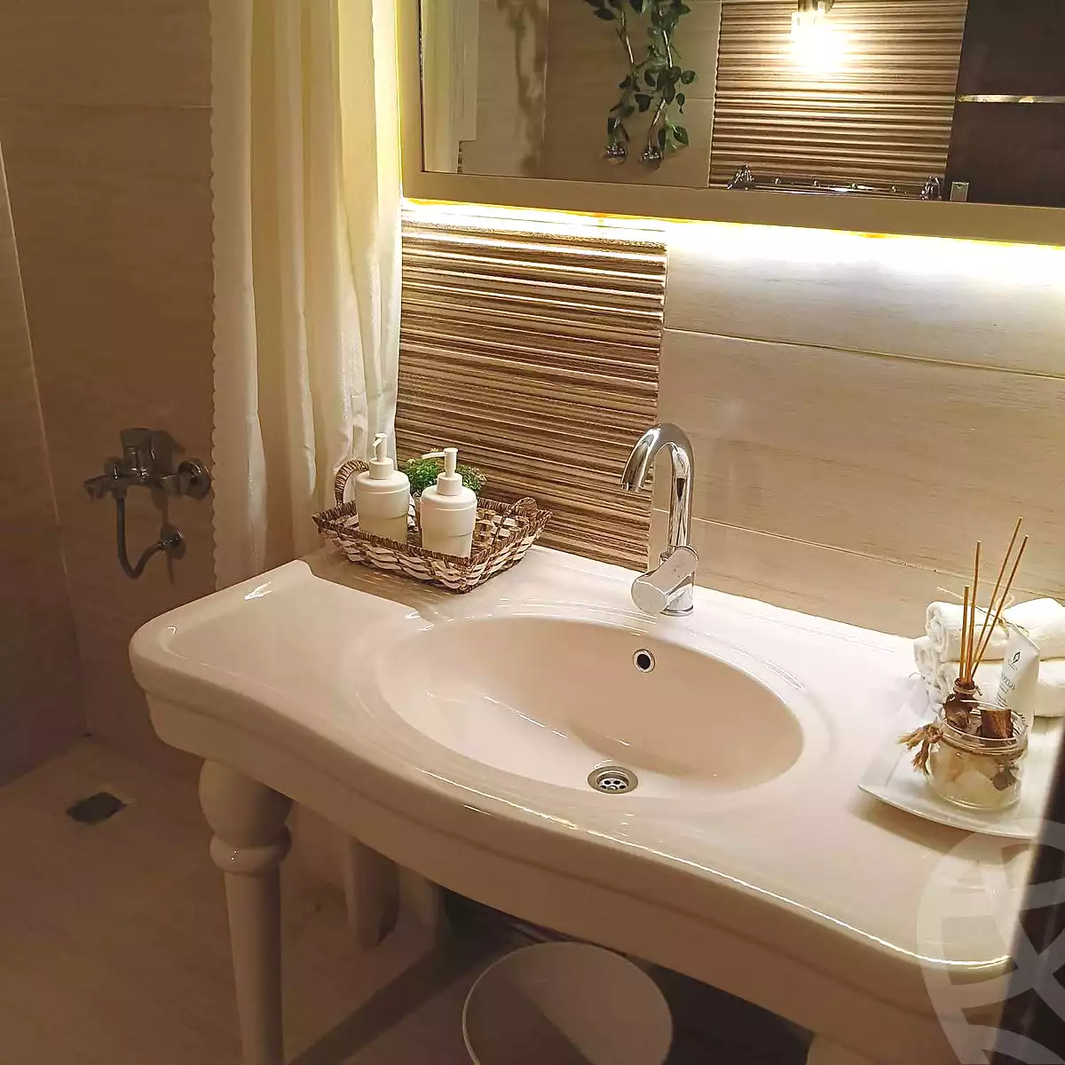 https://aqarmap.com.eg/en/listing/6581706-for-sale-cairo-faisal-shareaa-el-malek-fasel