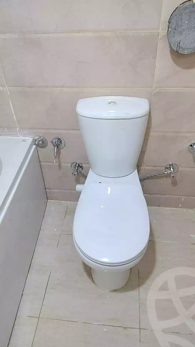 https://aqarmap.com.eg/ar/listing/6582796-for-rent-cairo-helwan-helwan-el-sharkeya-zaki-hawas-st