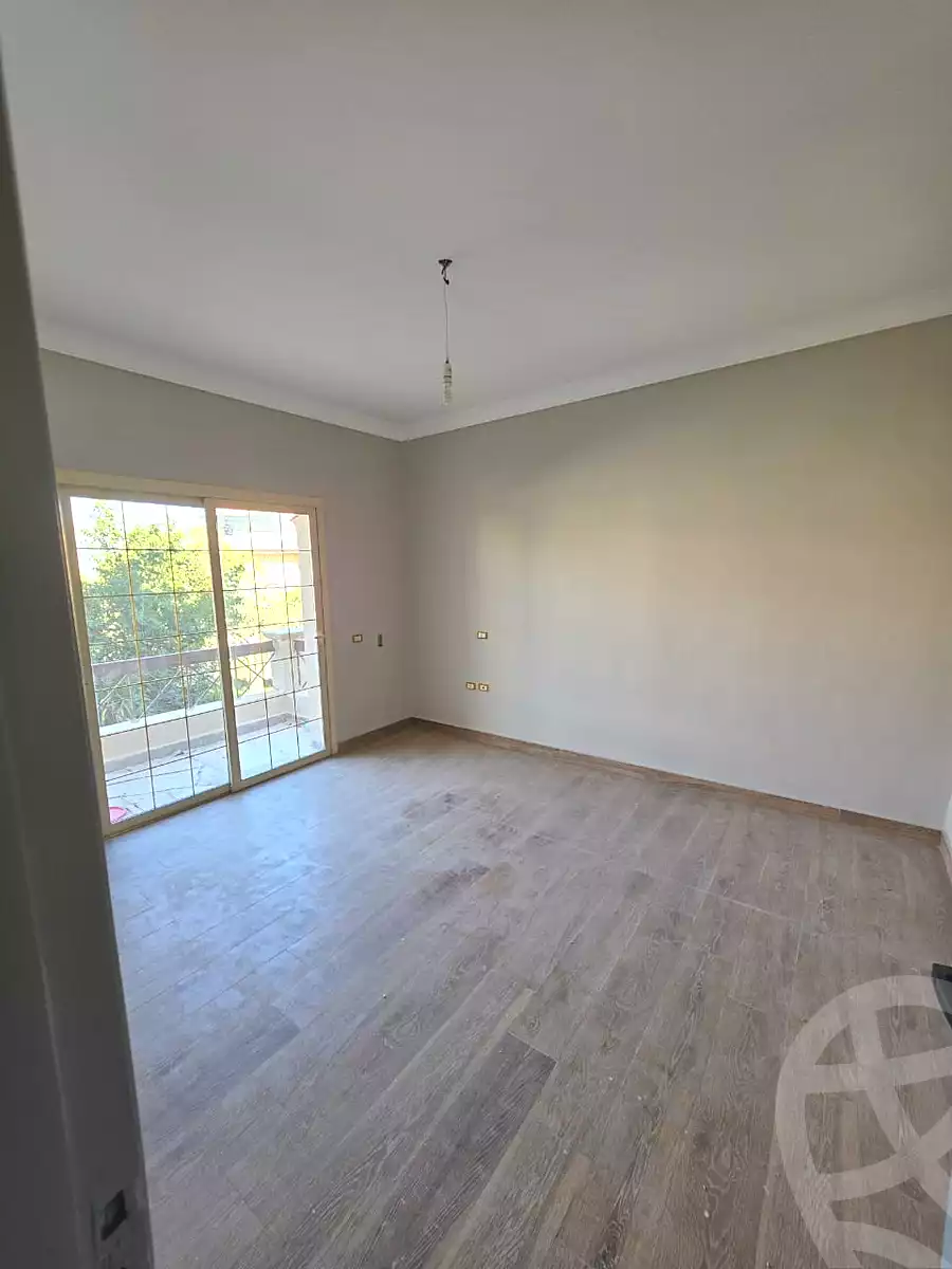 https://aqarmap.com.eg/en/listing/6584423-for-rent-cairo-new-cairo-compounds-flowers-park