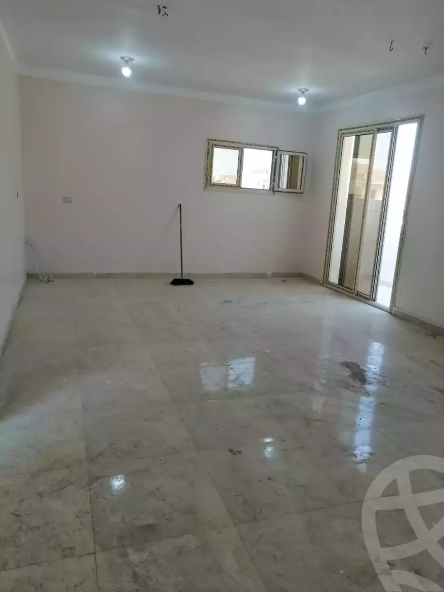 https://aqarmap.com.eg/ar/listing/6585747-for-sale-cairo-new-cairo-south-investors-el-nasr-st