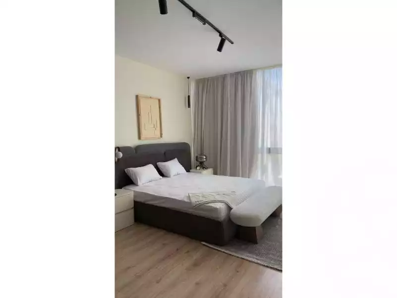 https://aqarmap.com.eg/ar/listing/6587126-for-rent-cairo-new-cairo-compounds-lakeview-residence