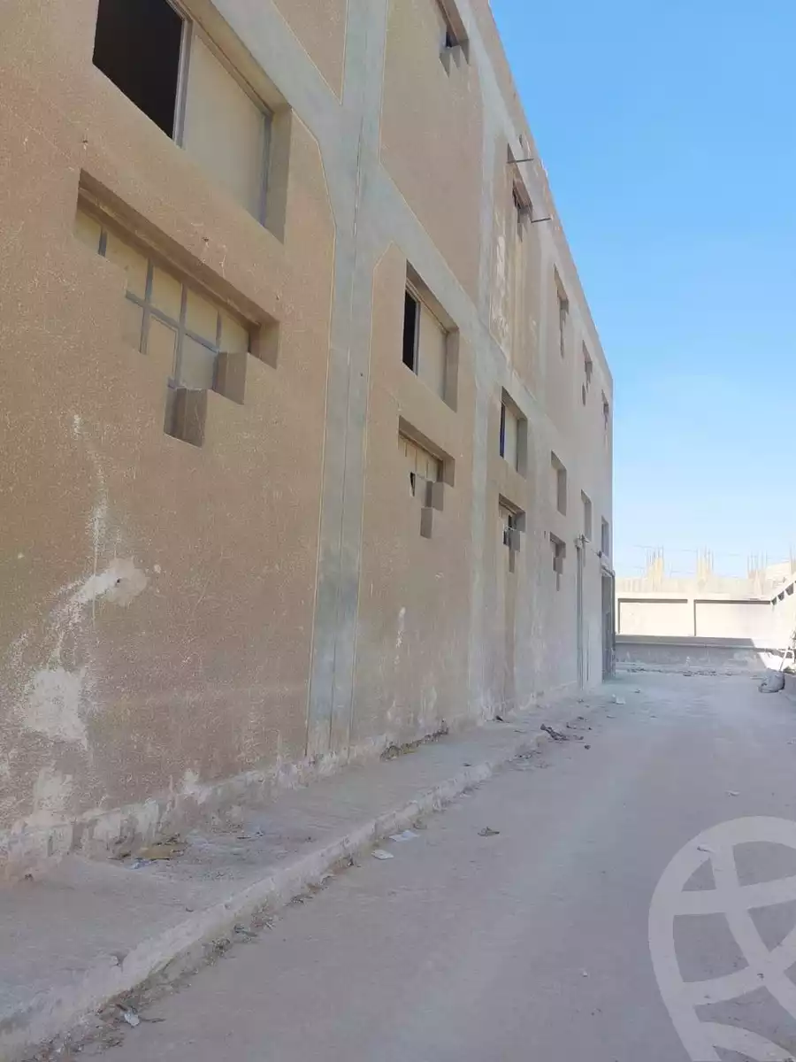 https://aqarmap.com.eg/ar/listing/6587771-for-sale-cairo-6th-of-october-el-mantqa-el-snaaaya-industrial-zone-1