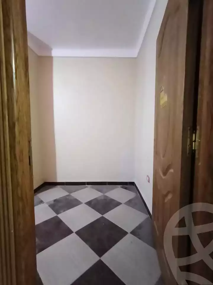 https://aqarmap.com.eg/ar/listing/6589138-for-sale-alexandria-lsywf-el-falki-street-16-el-eslah