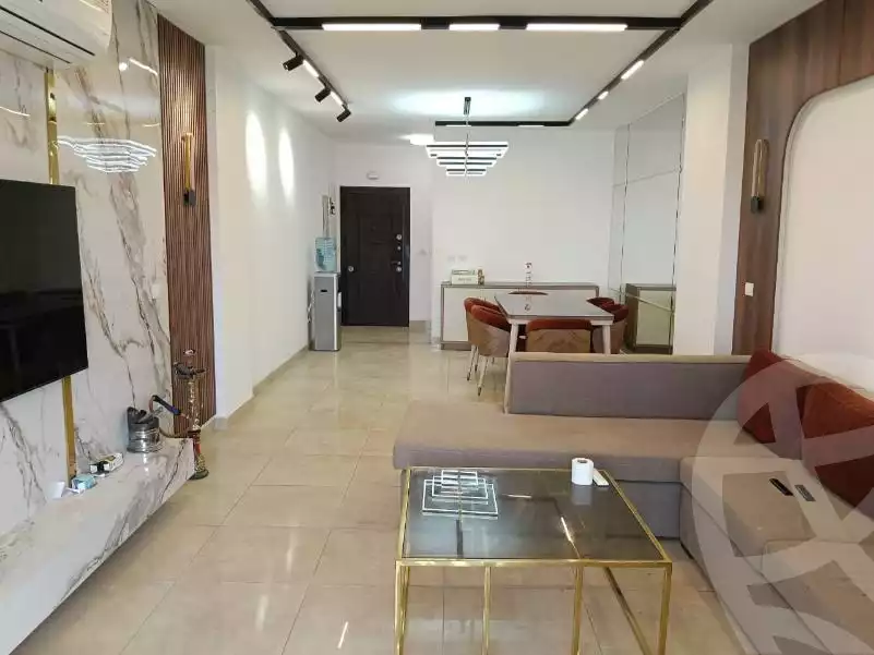 https://aqarmap.com.eg/ar/listing/6589451-for-rent-cairo-new-cairo-compounds-fifth-square
