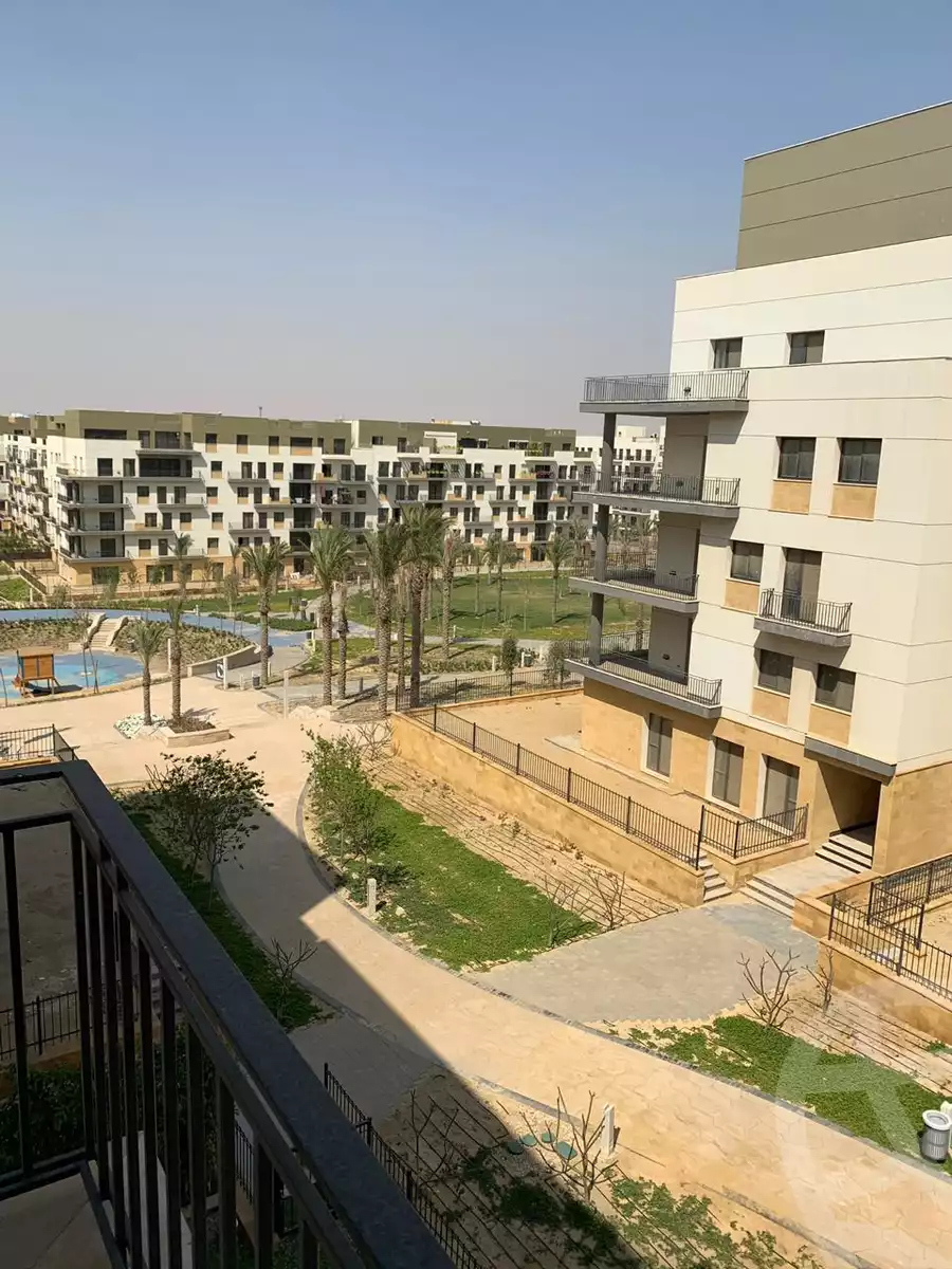 https://aqarmap.com.eg/ar/listing/6590339-for-sale-cairo-new-cairo-compounds-eastown-spectrum-eastown-compound