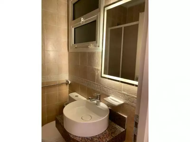 https://aqarmap.com.eg/ar/listing/6590766-for-rent-cairo-new-cairo-lrhb-city-mtdd-lrhb-phase-9