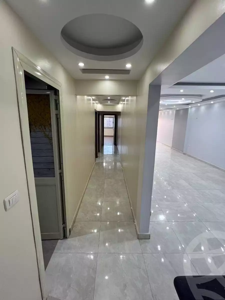 https://aqarmap.com.eg/ar/listing/6590817-for-sale-cairo-helwan-mostafa-fahmy-st