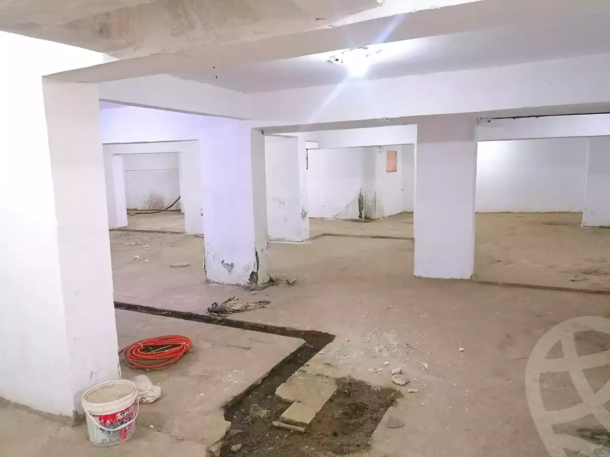 https://aqarmap.com.eg/ar/listing/6590808-for-sale-cairo-el-mohandesen-meet-oqbah-abd-el-aziz-gawish-st