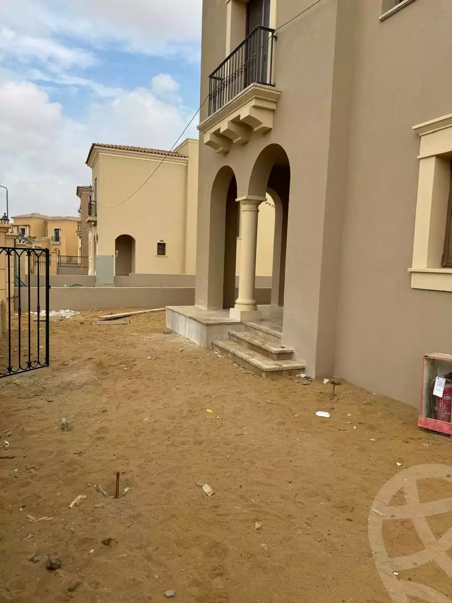 https://aqarmap.com.eg/en/listing/6590963-for-sale-cairo-new-cairo-compounds-kmbwnd-fyldj-jyt-blm-hylz