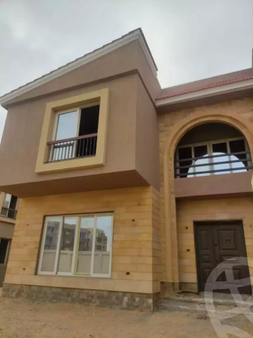 https://aqarmap.com.eg/en/listing/6591229-for-sale-cairo-el-shorouk-compounds-maadi-view