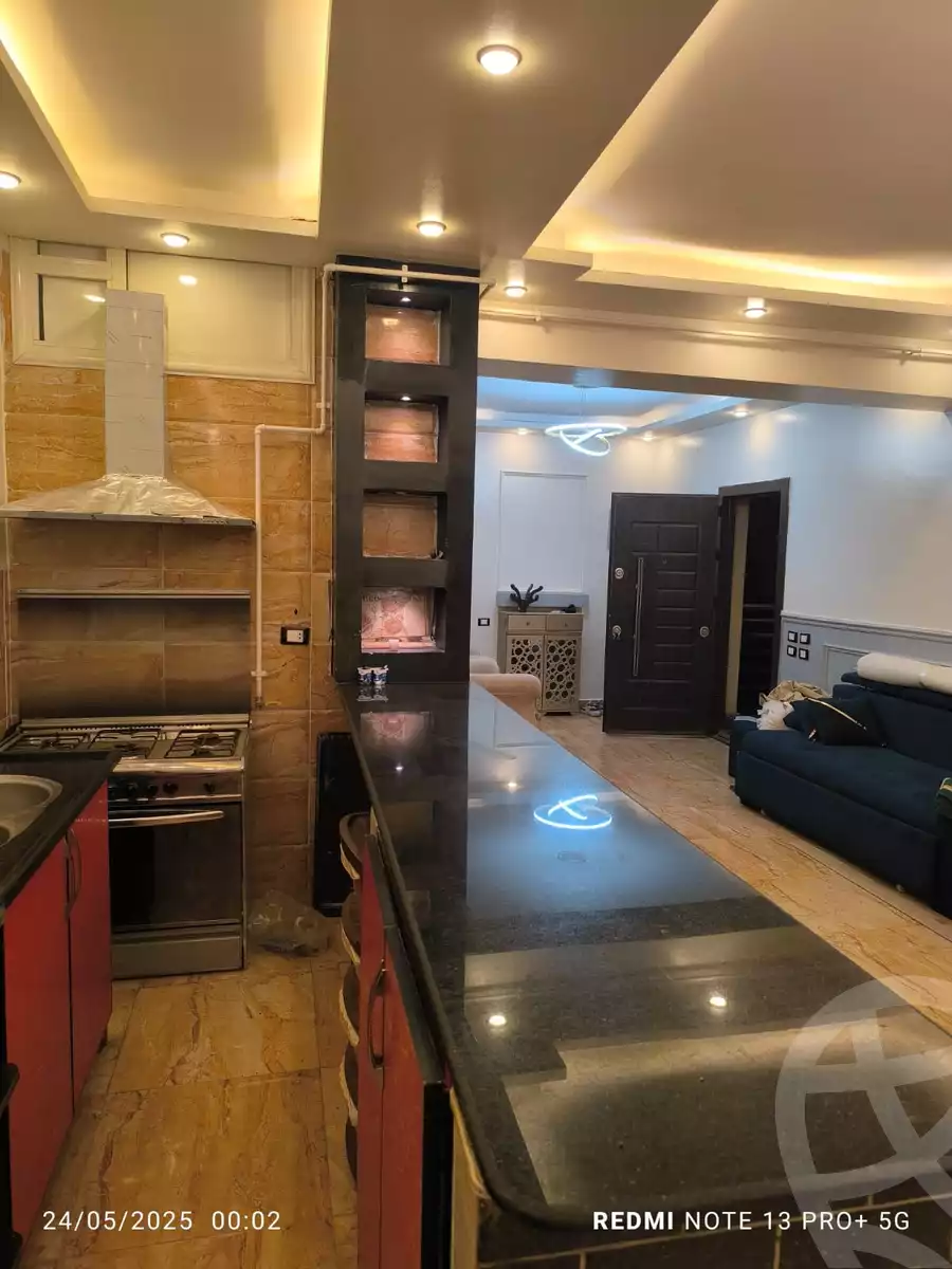 https://aqarmap.com.eg/ar/listing/6591345-for-sale-cairo-el-sheikh-zayed-city-el-hay-elthaleth
