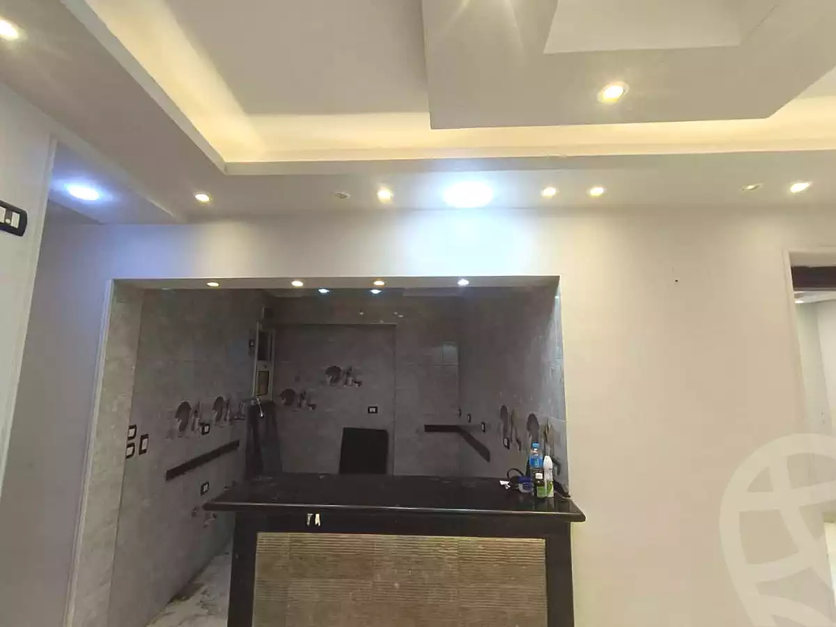 https://aqarmap.com.eg/ar/listing/6591661-for-rent-cairo-ain-shams-mnshy-lthryr