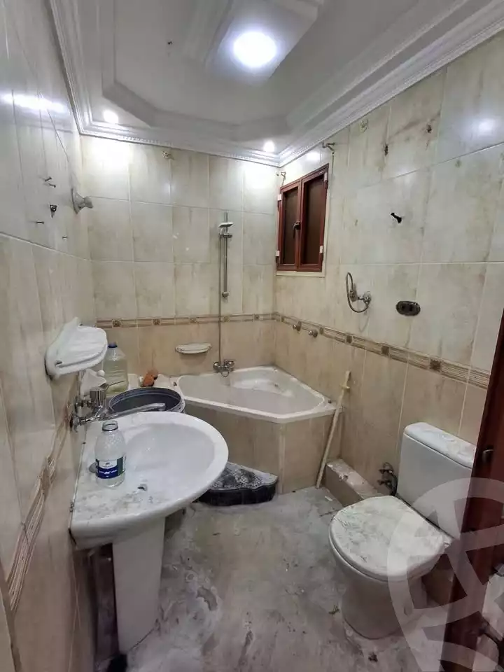 https://aqarmap.com.eg/en/listing/6591741-for-sale-alexandria-lsywf-el-falki