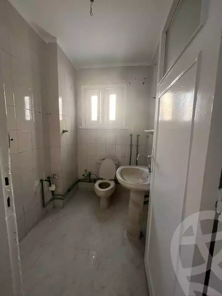 https://aqarmap.com.eg/ar/listing/6591831-for-sale-alexandria-sydy-bshr