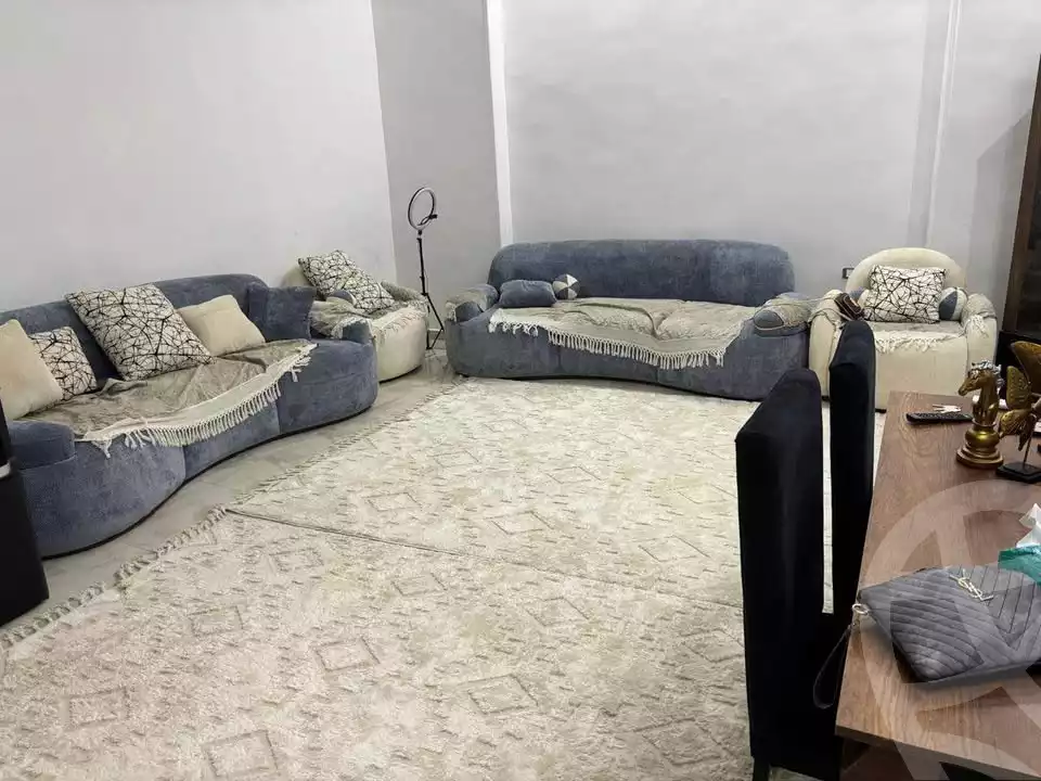 https://aqarmap.com.eg/en/listing/6592491-for-sale-alexandria-l-jmy-lbytsh-bianchiii-el-arbaeen-st