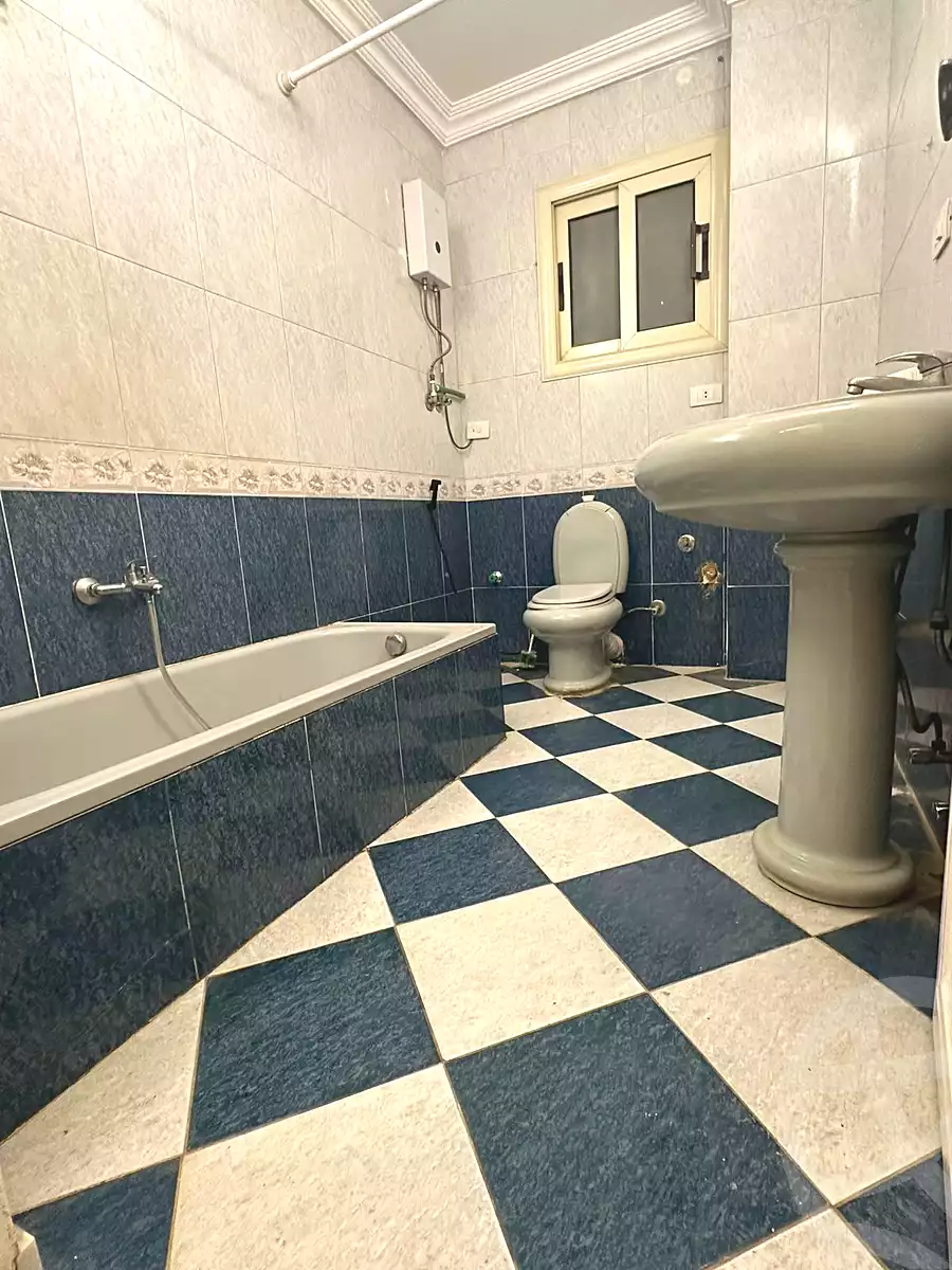 https://aqarmap.com.eg/en/listing/6592727-for-sale-cairo-hadayek-el-ahram-street-3
