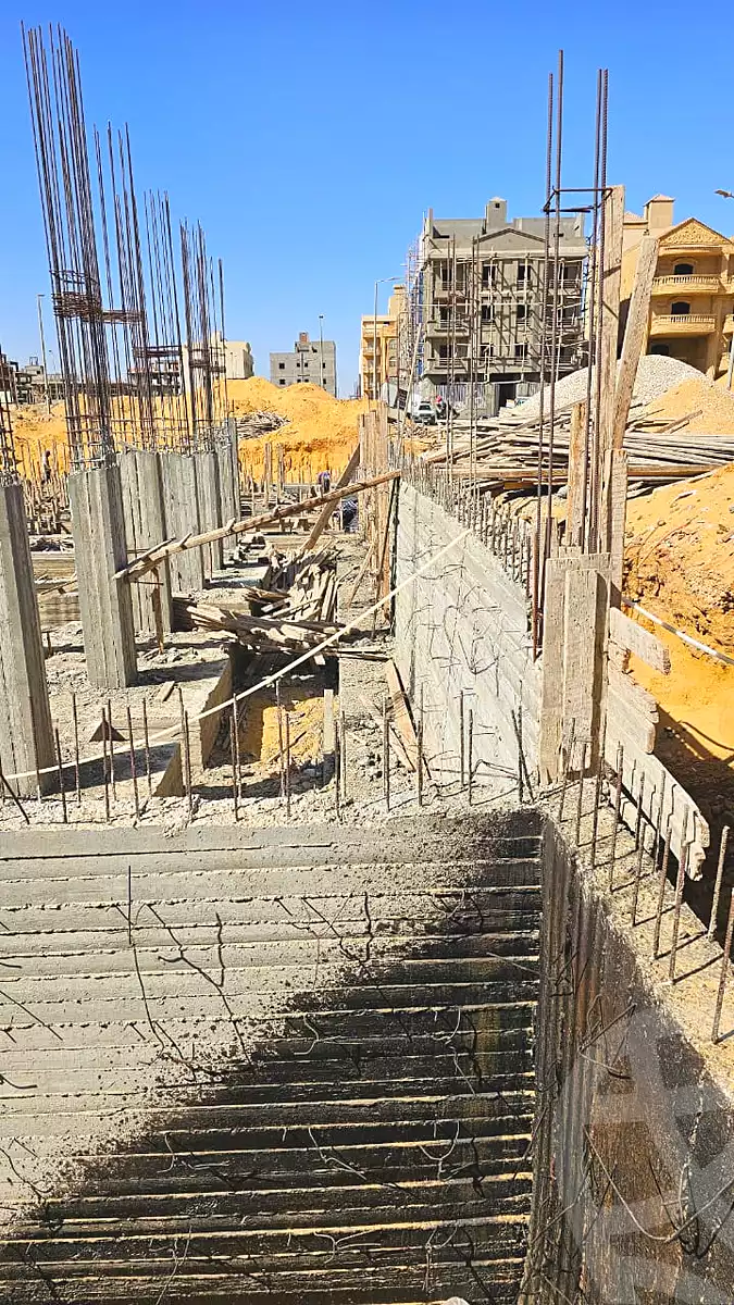 https://aqarmap.com.eg/ar/listing/6593568-for-sale-cairo-new-cairo-bait-el-watan-sixth-neighborhood