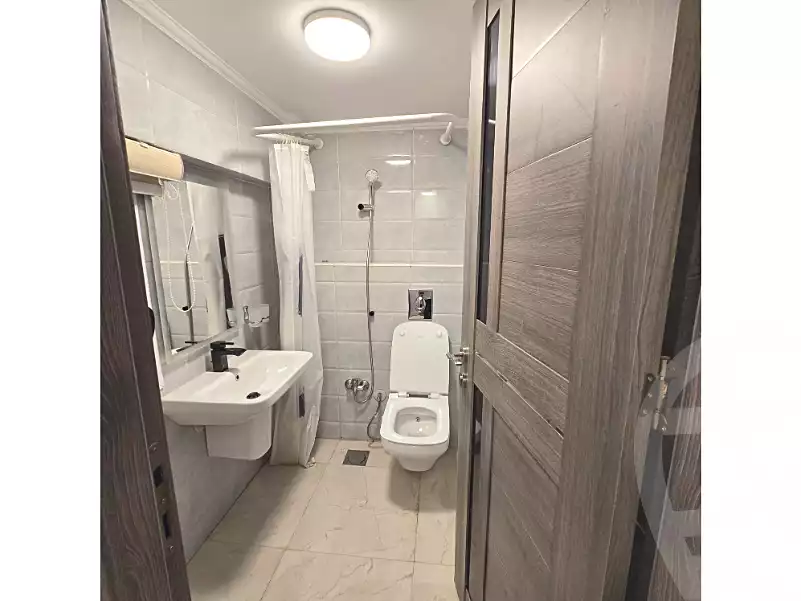 https://aqarmap.com.eg/ar/listing/6594412-for-rent-cairo-new-cairo-compounds-layan-residence-manazel