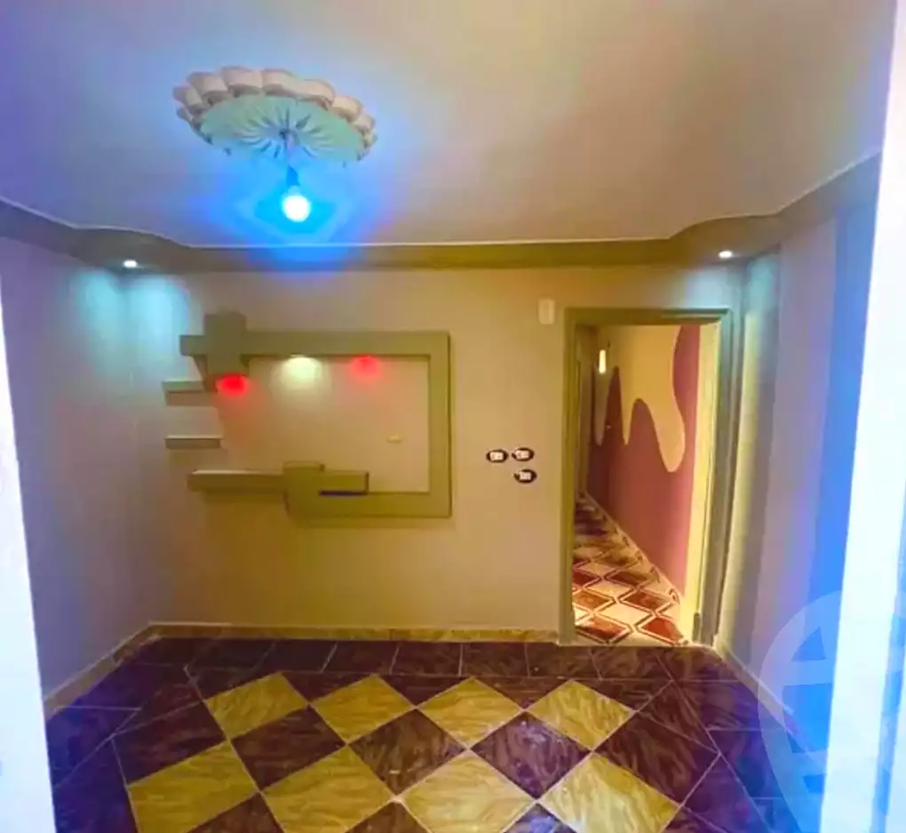 https://aqarmap.com.eg/ar/listing/6594938-for-sale-alexandria-el-asafra-l-sfr-qbly-el-maahad-el-dini-st