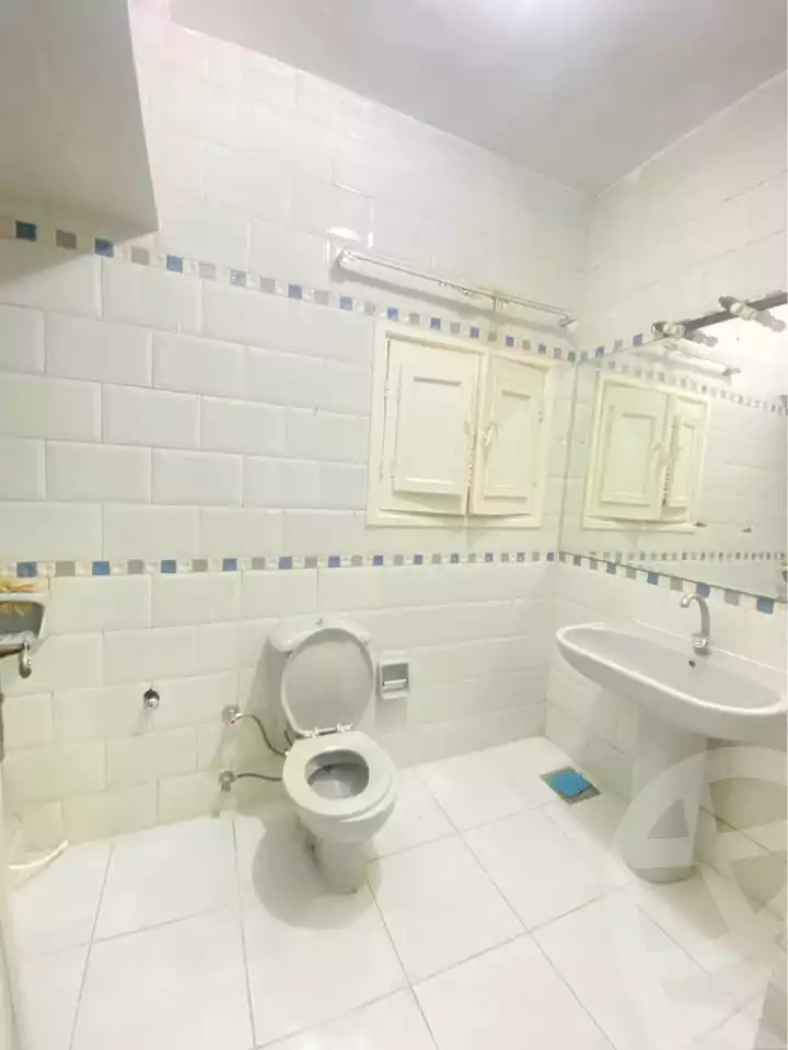 https://aqarmap.com.eg/ar/listing/6595141-for-sale-alexandria-l-jmy-lbytsh-el-hanafeya-st