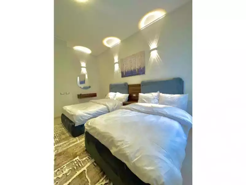 https://aqarmap.com.eg/ar/listing/6595457-for-rent-cairo-new-cairo-compounds-kmbwnd-fyldj-jyt-blm-hylz
