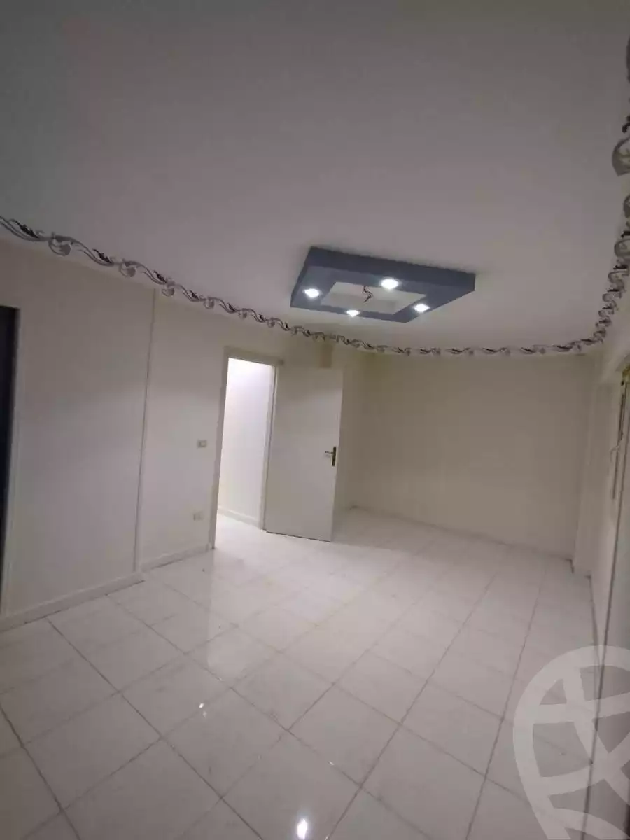 https://aqarmap.com.eg/ar/listing/6596278-for-sale-alexandria-l-jmy-lbytsh-al-kaada-st