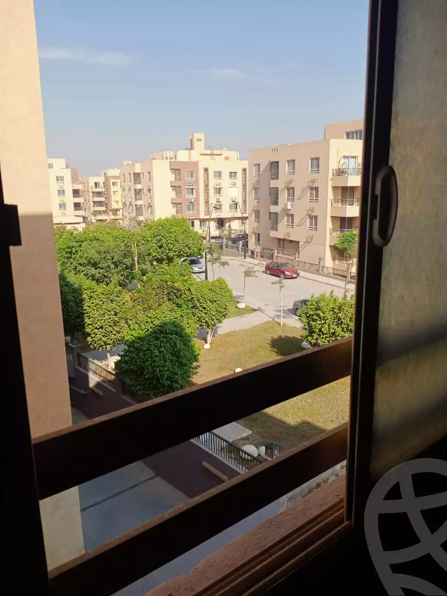 https://aqarmap.com.eg/ar/listing/6597045-for-sale-cairo-6th-of-october-compounds-promenade-residence