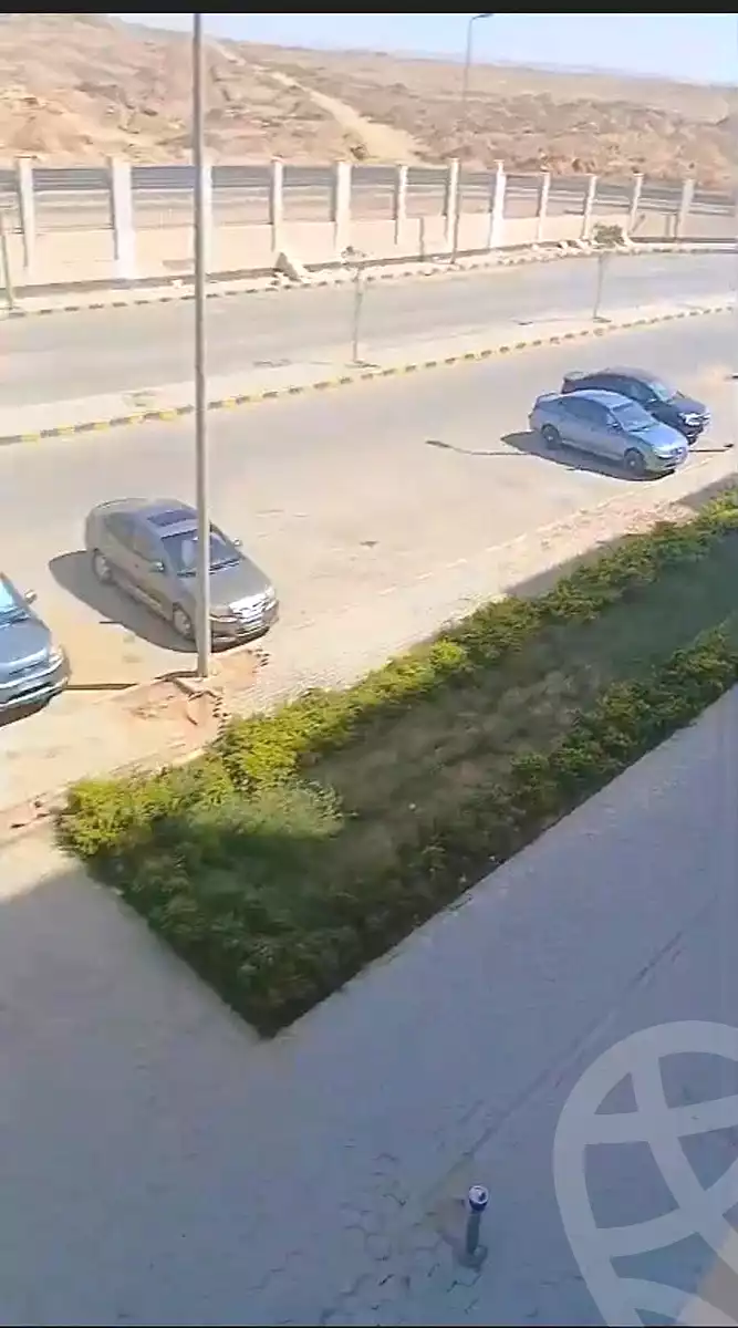 https://aqarmap.com.eg/ar/listing/6597317-for-rent-cairo-new-cairo-el-gameyat-jnwb-ljm-yt-jn