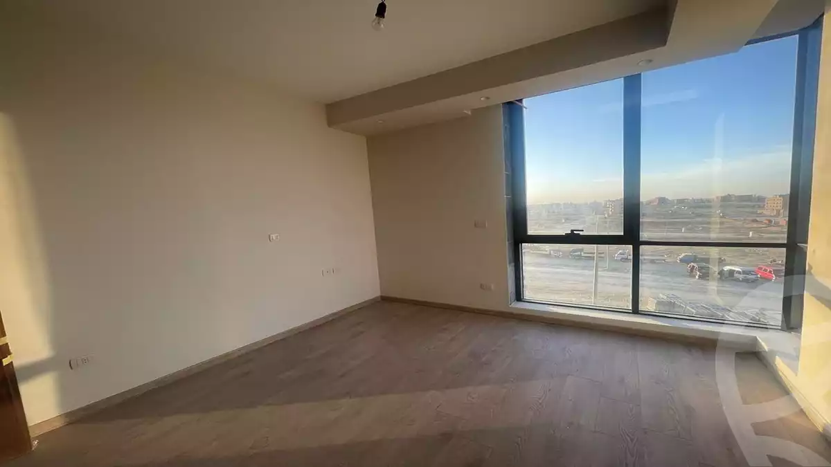 https://aqarmap.com.eg/en/listing/6597381-for-sale-cairo-new-cairo-compounds-el-patio-oro