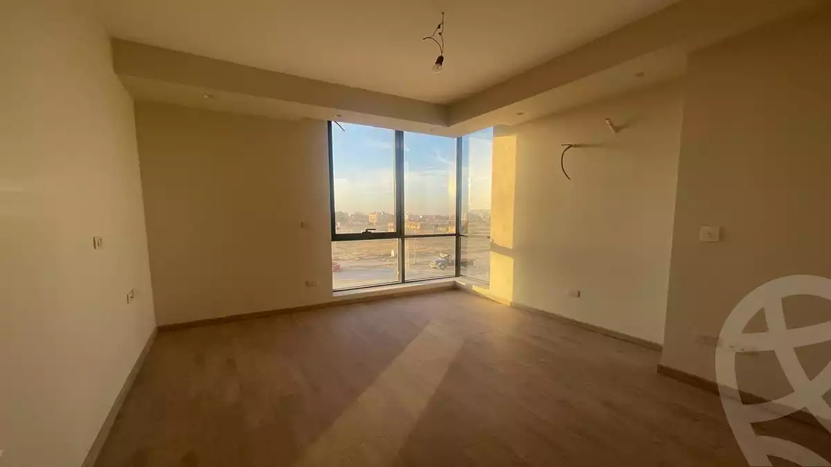 https://aqarmap.com.eg/en/listing/6597381-for-sale-cairo-new-cairo-compounds-el-patio-oro