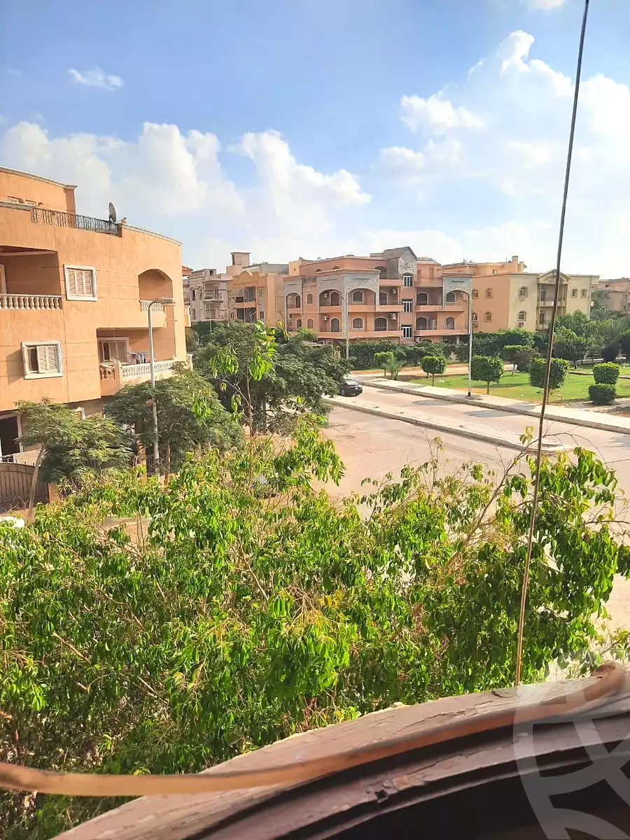 https://aqarmap.com.eg/ar/listing/6597446-for-sale-cairo-new-cairo-el-ahyaa-first-neighborhood-street-1