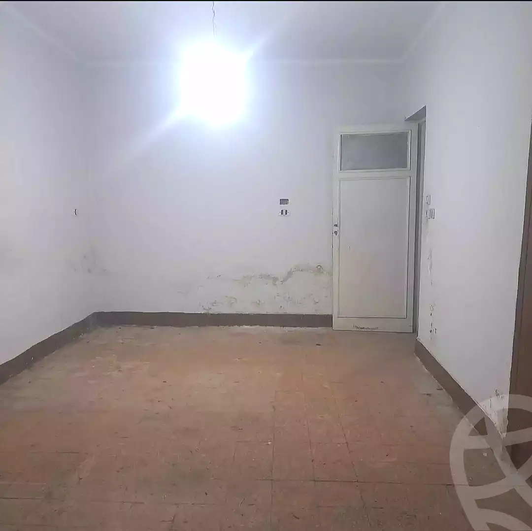 https://aqarmap.com.eg/en/listing/6597586-for-sale-cairo-el-haram-shareaa-khatem-el-morsalen