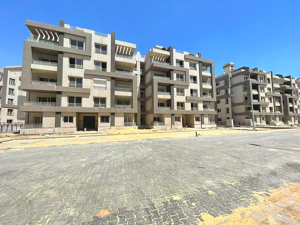 https://aqarmap.com.eg/ar/listing/6597733-for-sale-cairo-6th-of-october-compounds-kmbwnd-jm-lqhr