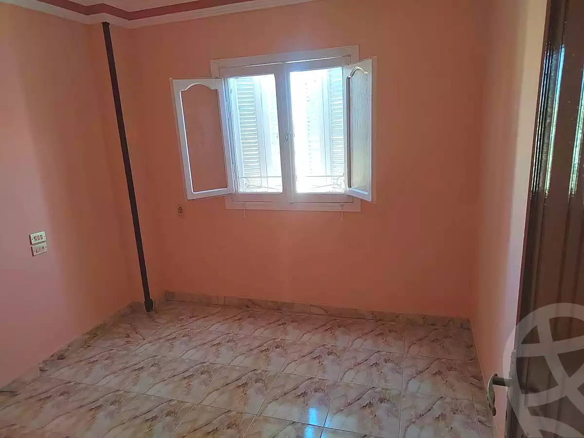 https://aqarmap.com.eg/ar/listing/6599190-for-sale-cairo-helwan-sherif-st