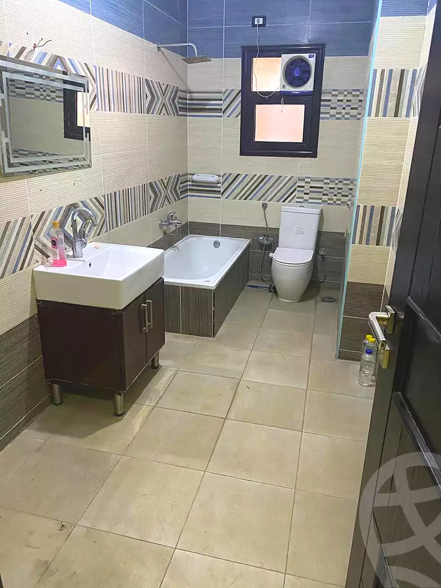 https://aqarmap.com.eg/ar/listing/6599244-for-rent-cairo-helwan-helwan-el-sharkeya-gaafar-st