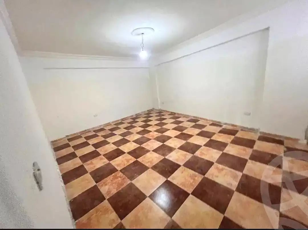 https://aqarmap.com.eg/ar/listing/6600033-for-sale-alexandria-sydy-bshr-sydy-bshr-bhry-shr-mhmd-njyb